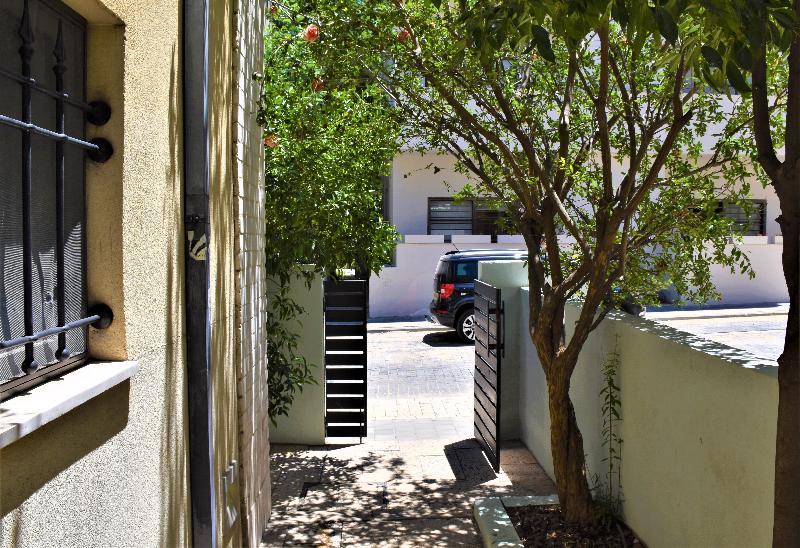 Rothschild Residence By Zvieli Tel-Aviv Extérieur photo